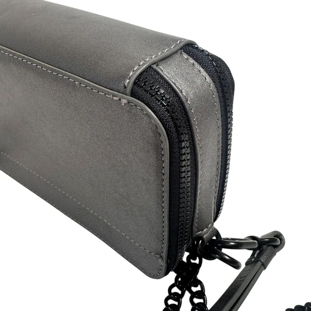 NWOT Thacker‎ Womens Wallet on Black Chain Crossbody Leather Quilted Gray Zip